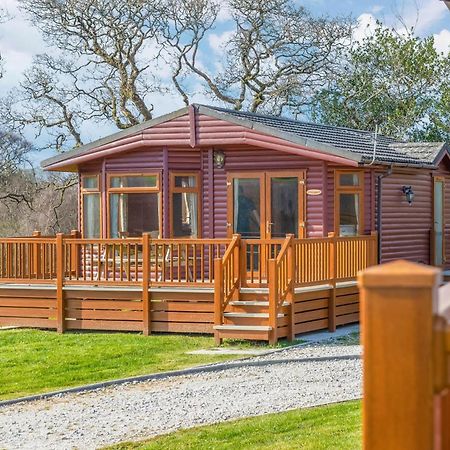 Meadow Lakes Holiday Park Сейнт Остел Екстериор снимка