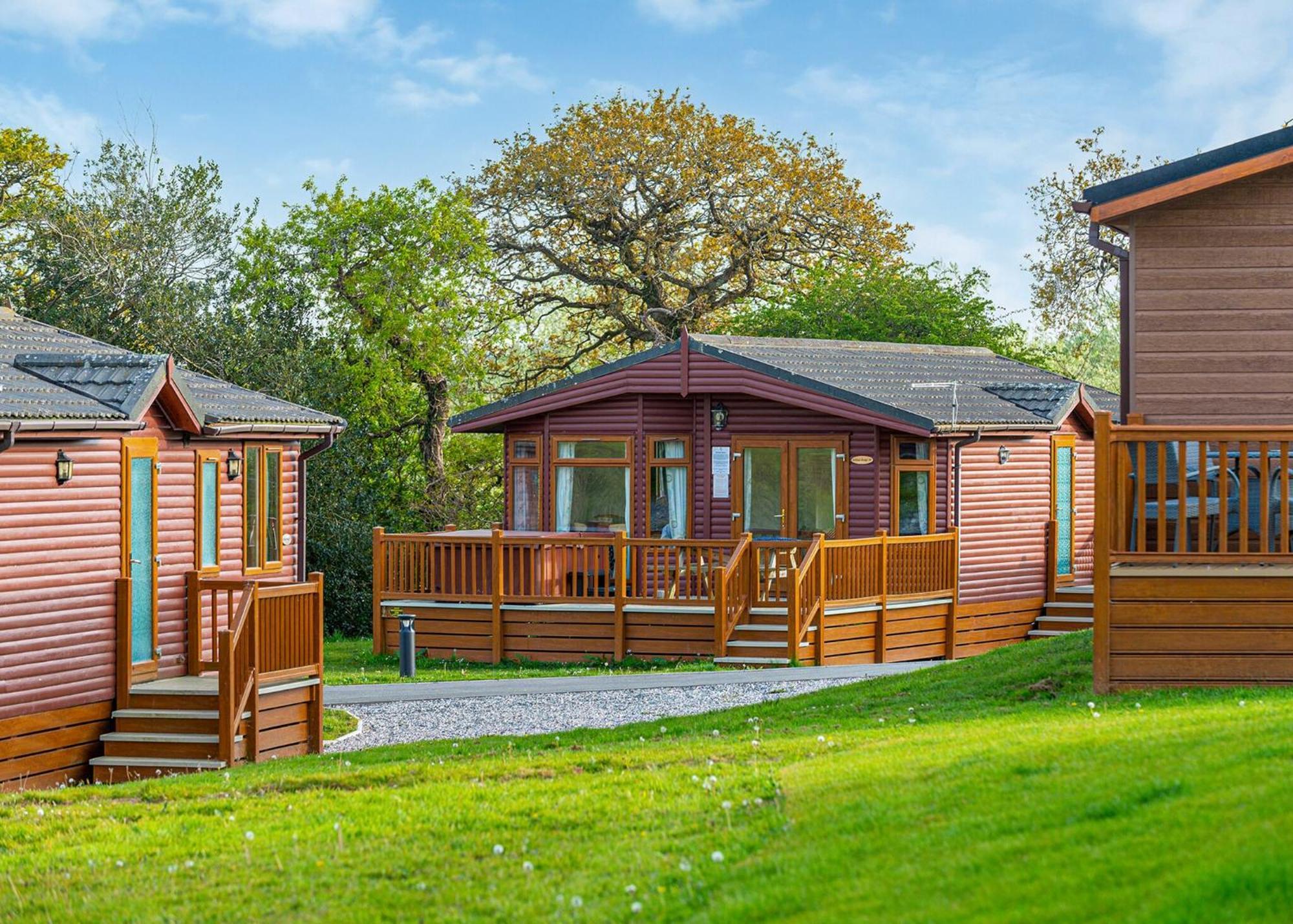 Meadow Lakes Holiday Park Сейнт Остел Екстериор снимка