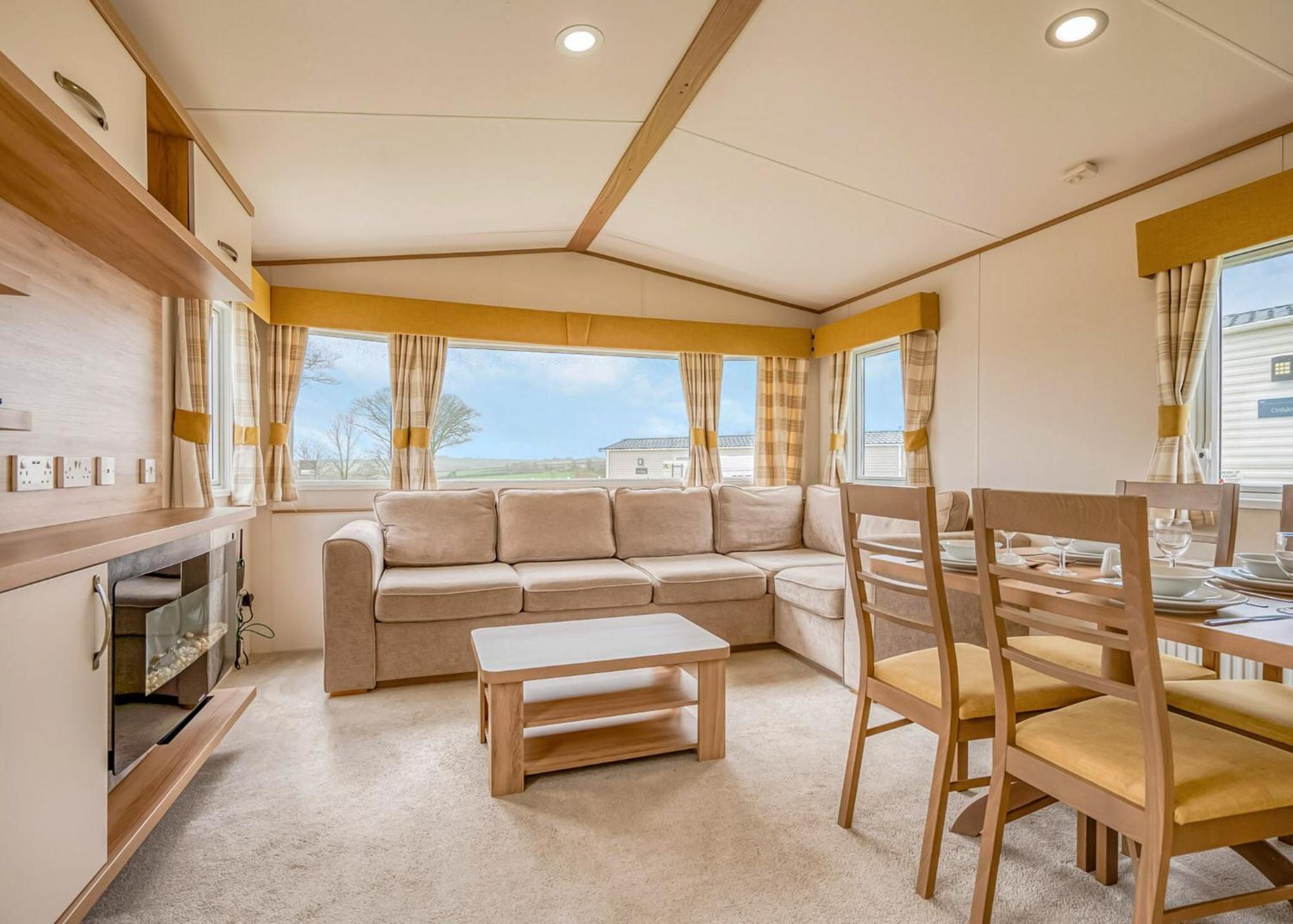 Meadow Lakes Holiday Park Сейнт Остел Екстериор снимка